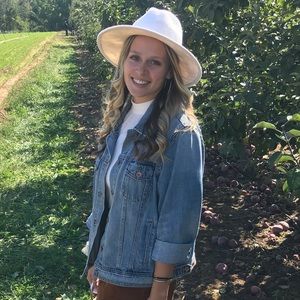 Meet your Posher, Jenniealexandra